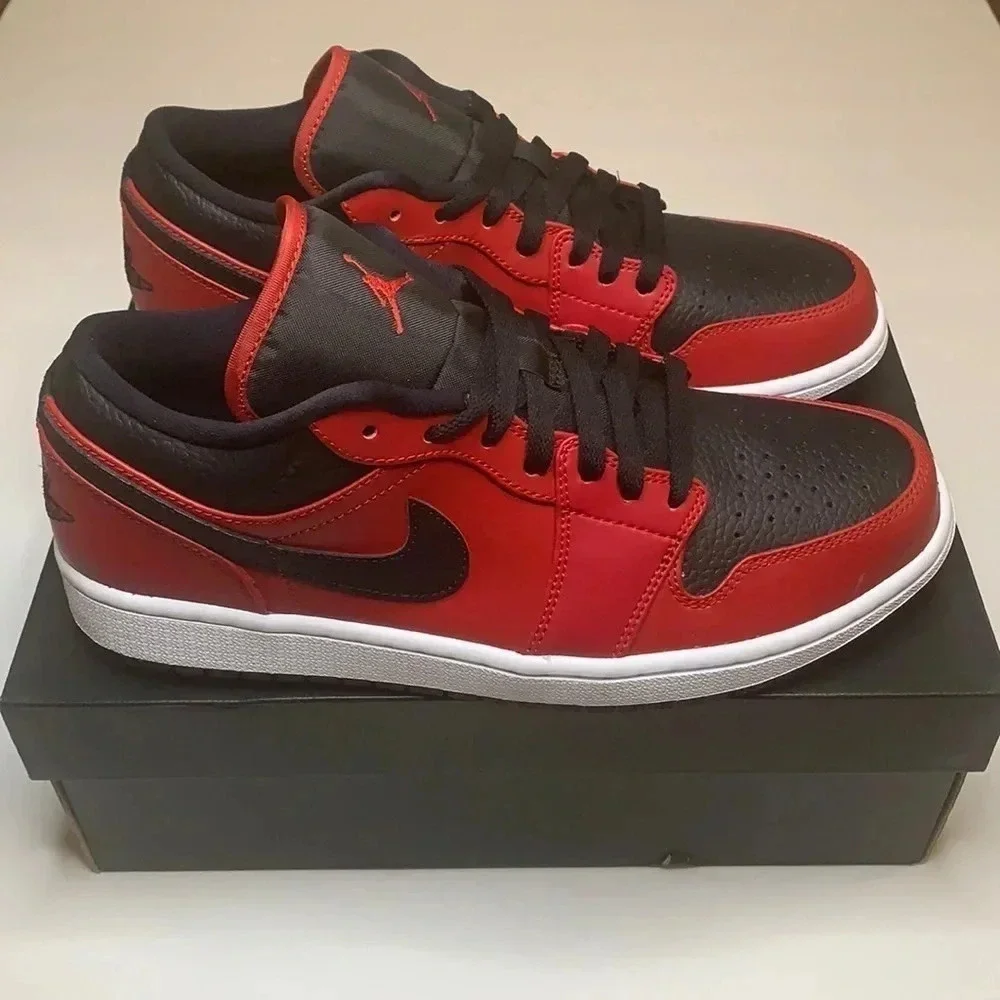 Jordan 1 Low Reverse Bred Sneakers Gym 9.5 New